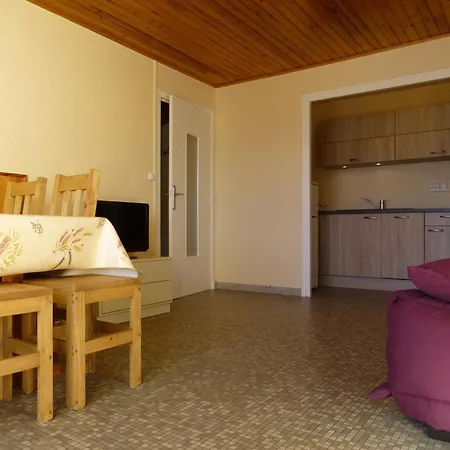 Apartment Cosy 2p Pour 6 Pers. Avec Balcon, Proche Telesiege - Quartier Vieil Alpe, Huez - Fr-1-405-49 Alpe d'Huez
